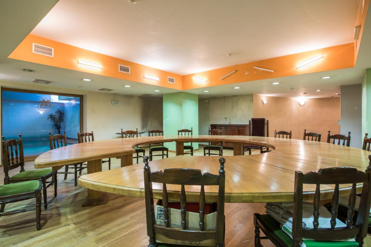 Maldis Motel Madziunai Ngoại thất bức ảnh