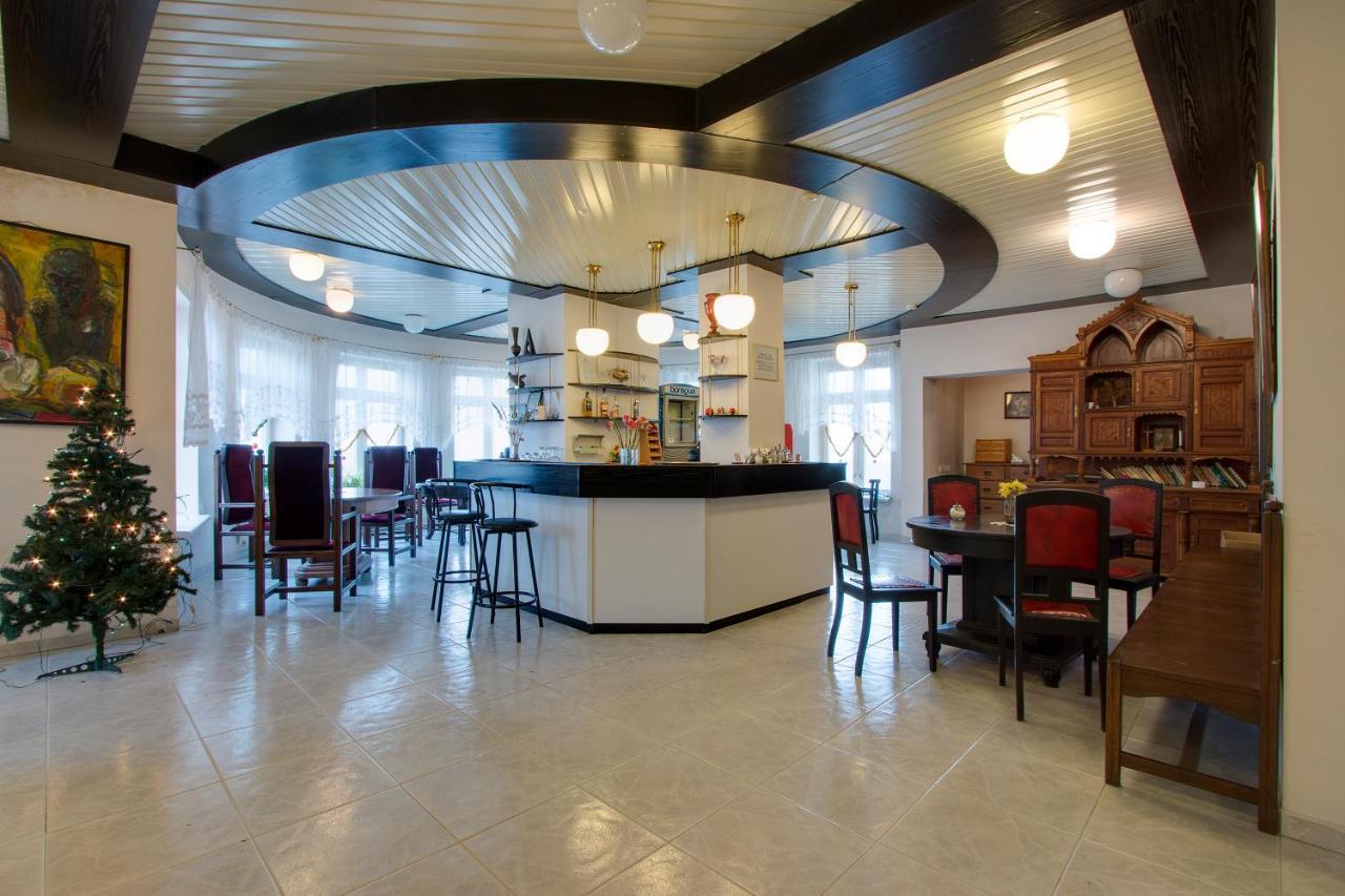 Maldis Motel Madziunai Ngoại thất bức ảnh